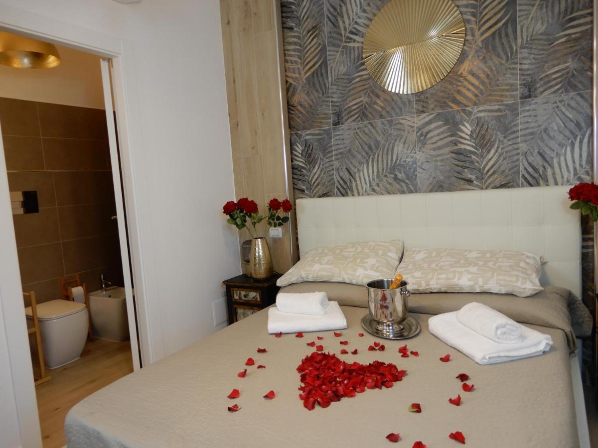 Caserta Royale Suite Zewnętrze zdjęcie