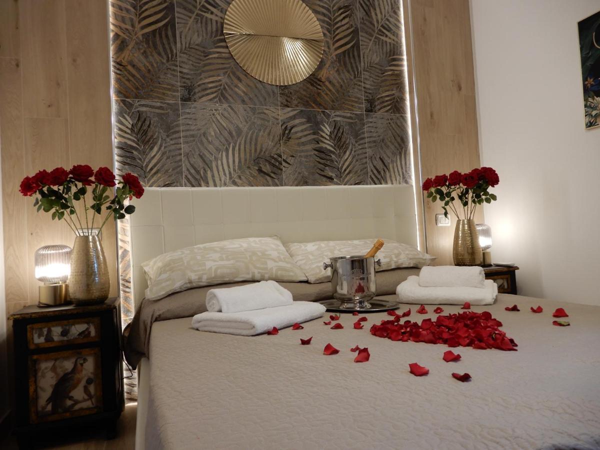 Caserta Royale Suite Zewnętrze zdjęcie