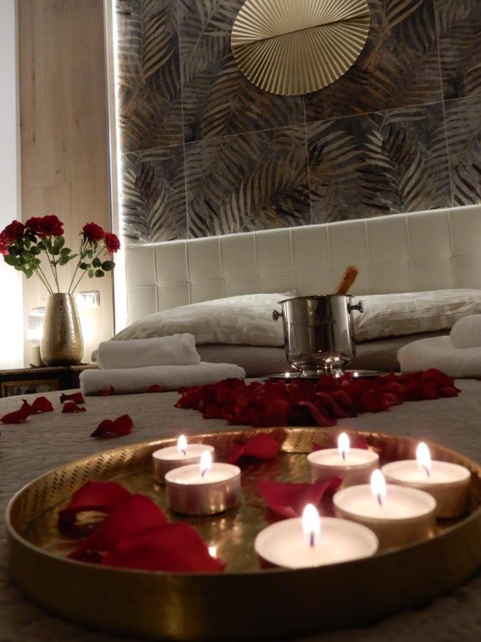 Caserta Royale Suite Zewnętrze zdjęcie