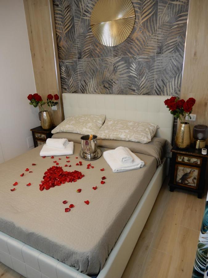 Caserta Royale Suite Zewnętrze zdjęcie
