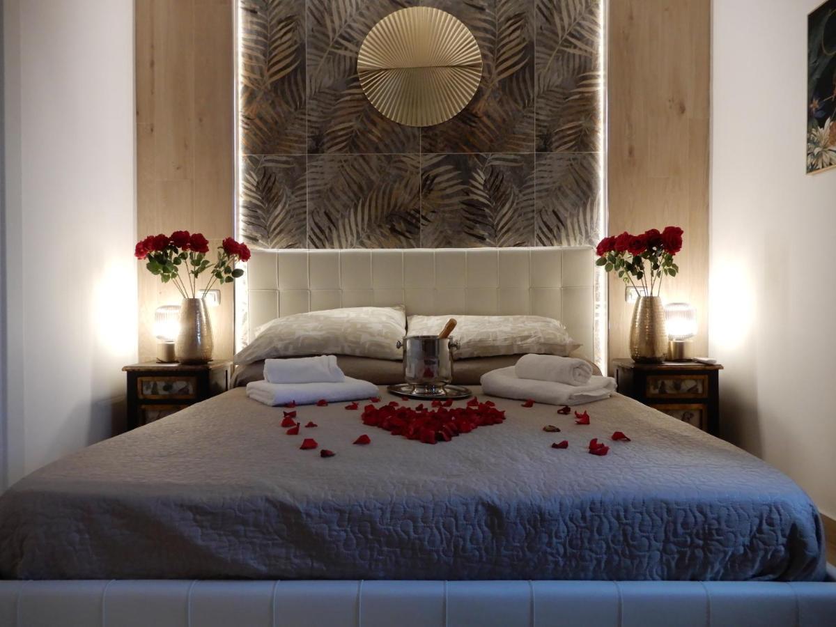 Caserta Royale Suite Zewnętrze zdjęcie