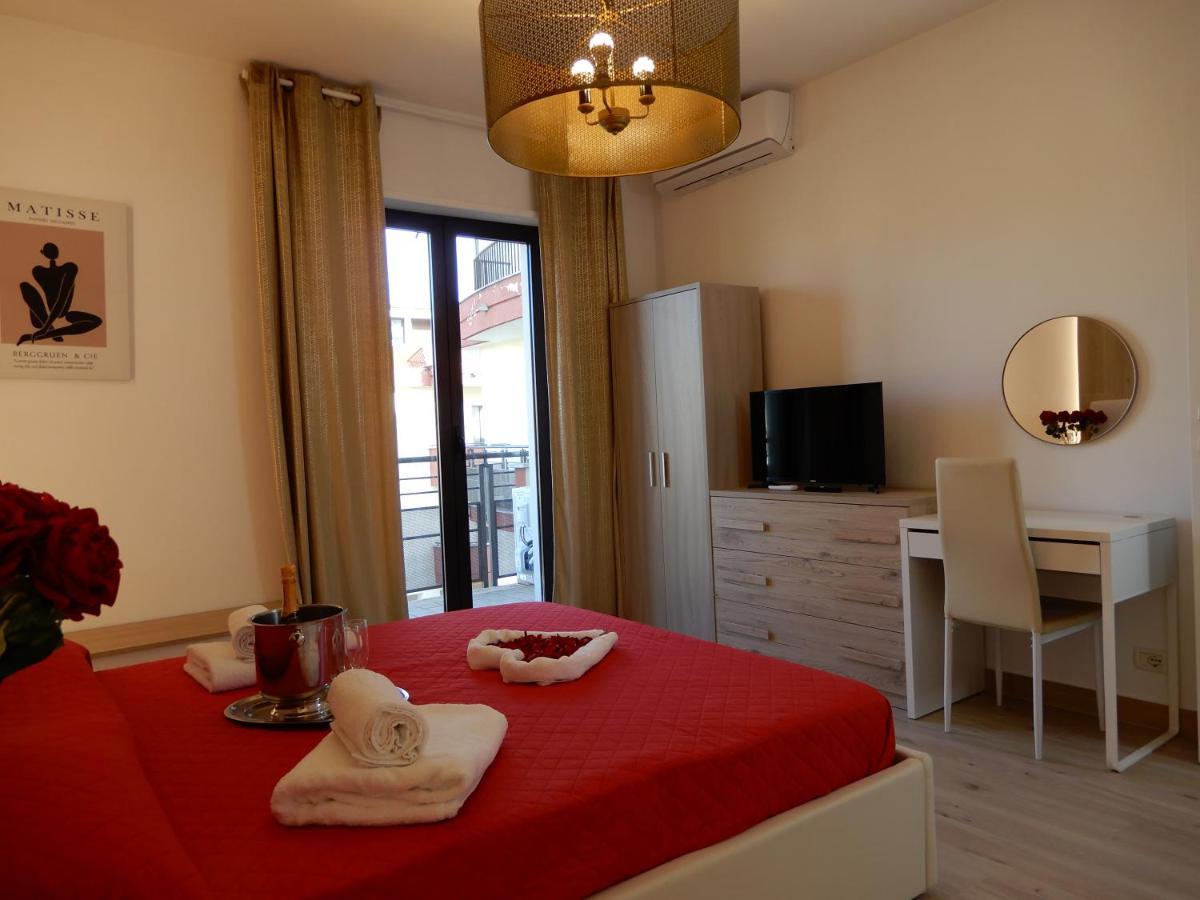 Caserta Royale Suite Zewnętrze zdjęcie