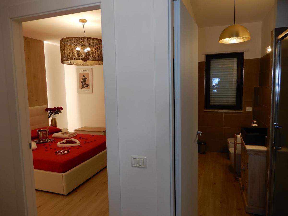 Caserta Royale Suite Zewnętrze zdjęcie