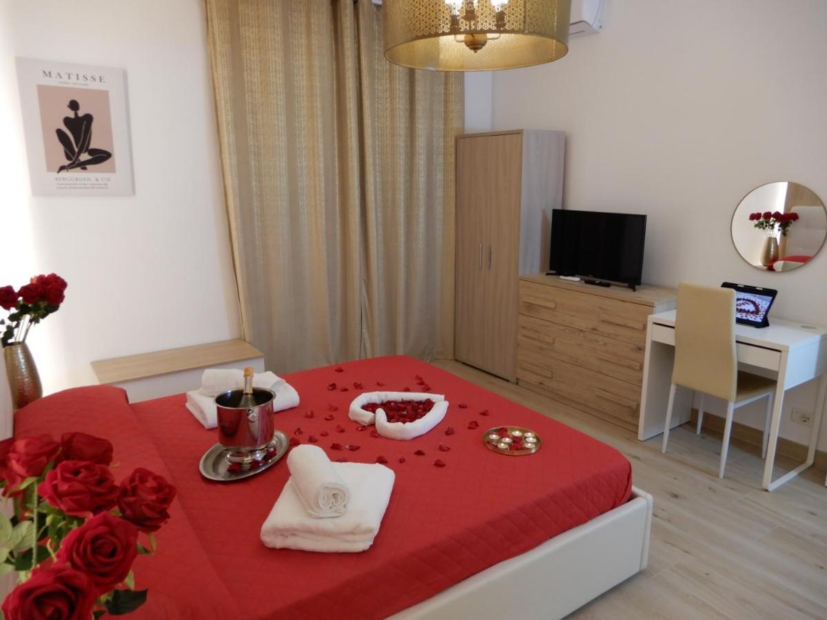 Caserta Royale Suite Zewnętrze zdjęcie